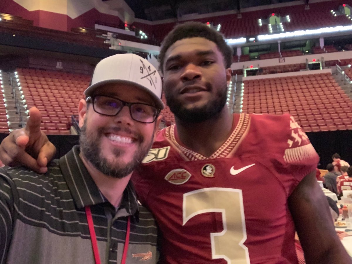ManateeNoles's tweet photo. Pictures from 68th Annual #FSUKickoff Luncheon #GoNoles #OneTribe #DoSomething π’π’π’
Let have some fun: Drop a comment with the name of each #FSU π player pictured πΈ
Our #ManateeNoles President, @FSUFrank had fun at the event!! @FSUAlumni @FSUFootball https://t.co/Vx8kOiNTDD