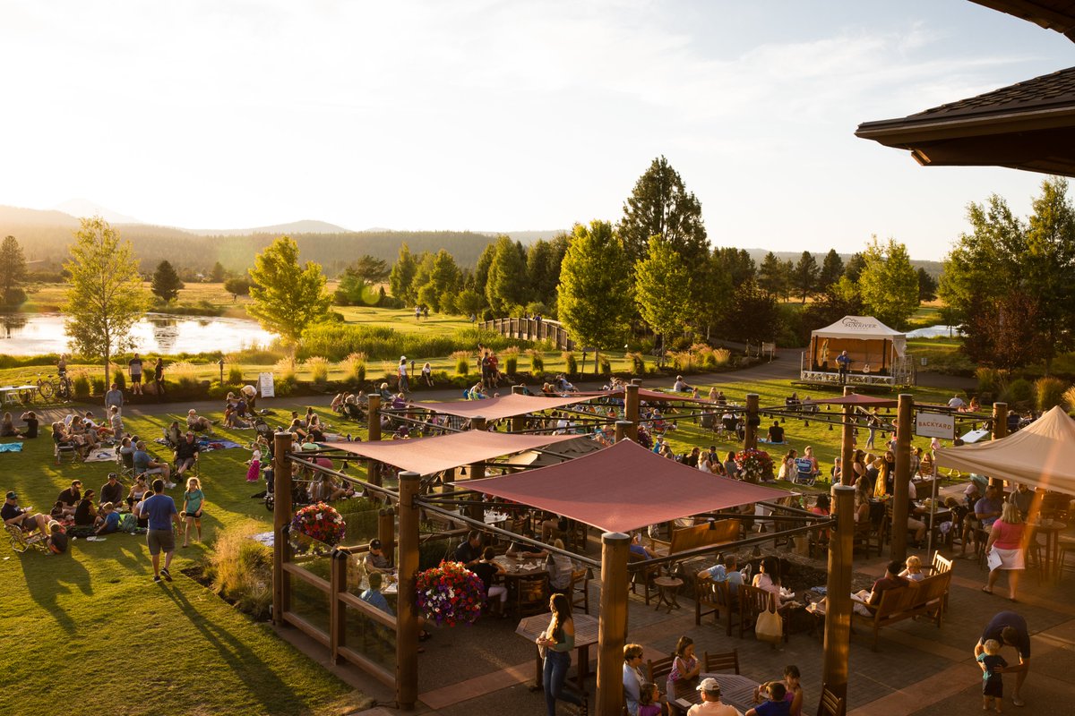 SunriverResort's tweet photo. We're nearing the end of this summer's Summer Concert Series weekends! 🎶
Join us tonight for music from Billy Lund & Whiskey Weekend and tomorrow for The Reputations.🌄
#SunriverStateofMind #SummerConcertSeries https://t.co/ZLDoZxvLCD