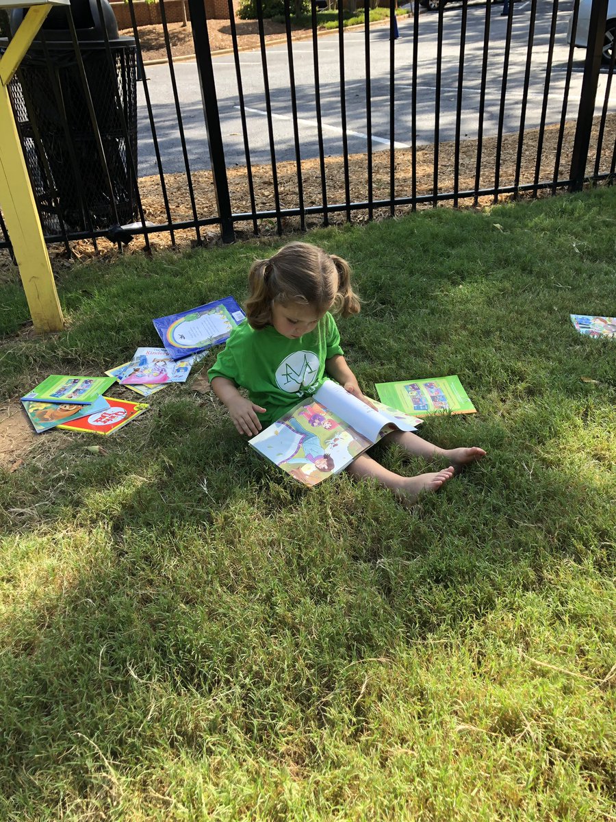 mtvernonlearnin's tweet photo. Just some light reading to finish out the school week. #mvlittles https://t.co/bVCoJhYSEJ