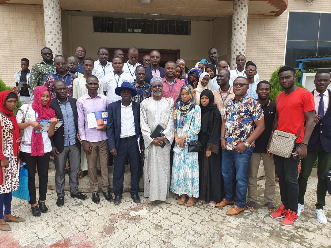 ESSGET aux côtés des réfugiés a prit part  à un atelier d'orientations organisé par le HCR au profit des bacheliers. Après les félicitations, les offres de formations  et débouchés ont été présentés afin d'éclairer leurs choix pour l'avenir. "ESSGET, la voie de la réussite "