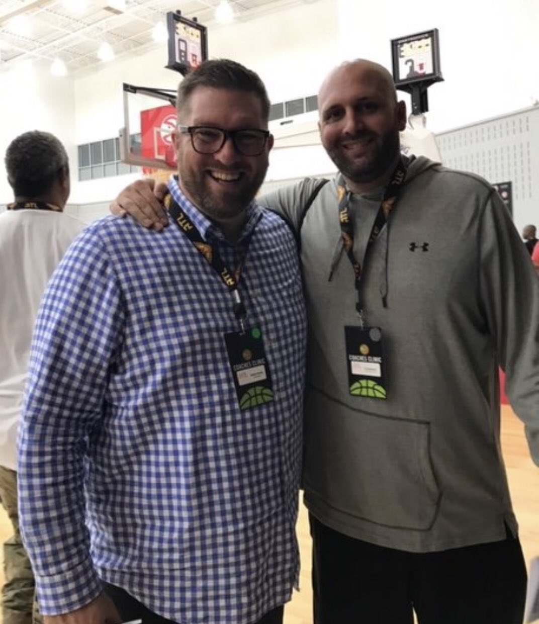 Happy birthday Justin Young, aka Dr. J, the doc, the good doctor, JY, and d-o-cizzzzzzzle 
Enjoy your day! 