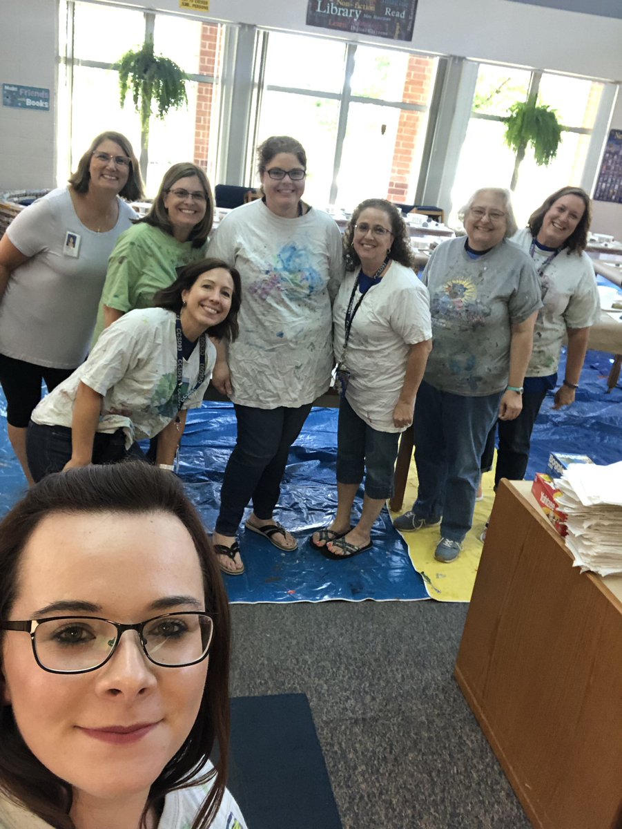 AOpacian's tweet photo. Ready to help students paint their moon rocks! #cloverdale #PBISassembly #proudtobe93 @CloverdaleElem https://t.co/jnZRasz0vs