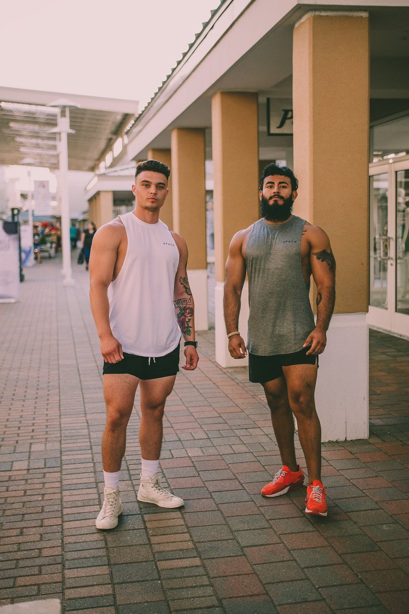 Apackfit's tweet photo. Next week will be our End of Summer SALE!!! 
-Tanks will be lower than $14
-Tees will be lower than $10
-Leggings will be lower than $18
-Sport Bras will be lower than$12
-Hats will be lower than $14
(While supplies last)
Trust us, you don’t want to miss it👀 https://t.co/uwQMH2y9ML
