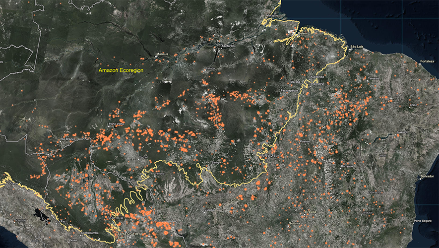 Esri's tweet photo. Explore thermal activity in the #Amazon detected by the #MODIS sensors on the #NASA Aqua and Terra satellites during the last 48 hours https://t.co/eJxxiLegXa https://t.co/pXPhakrleV