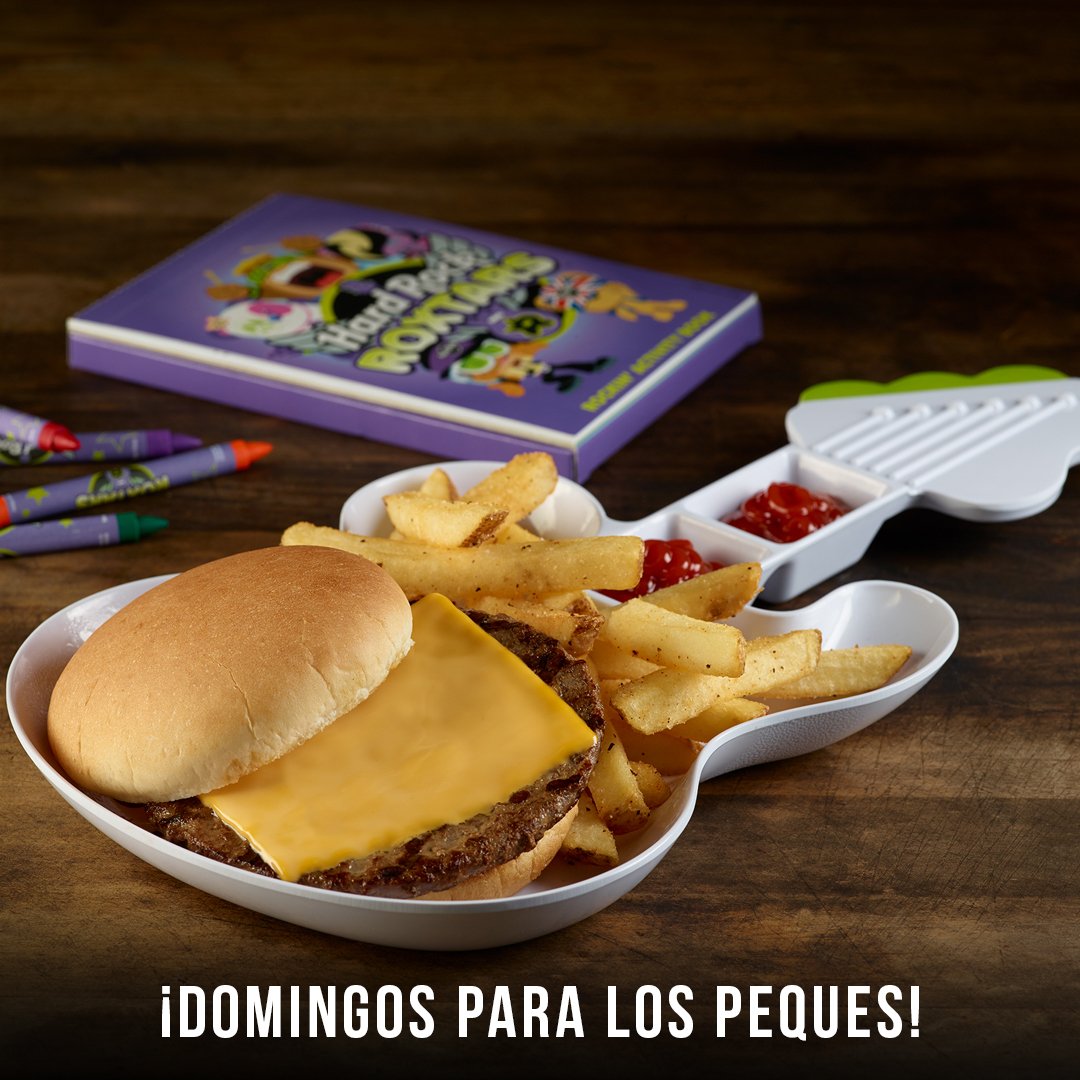 Los domingos son para la familia, come con nosotros y tus niños recibirán su plato GRATIS. Para aplicar por esta oferta el menor debe de estar presente, y tener la edad máxima de 12 años. #HardRockCafeSantodomingo