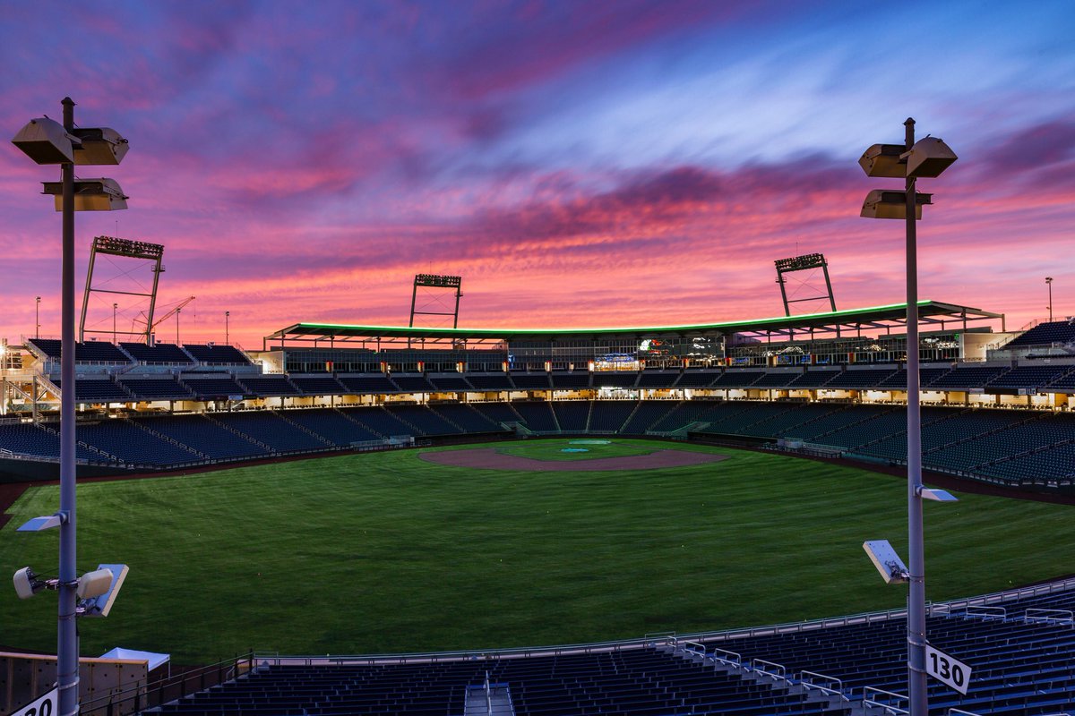 Charles Schwab Field Omaha tweet media