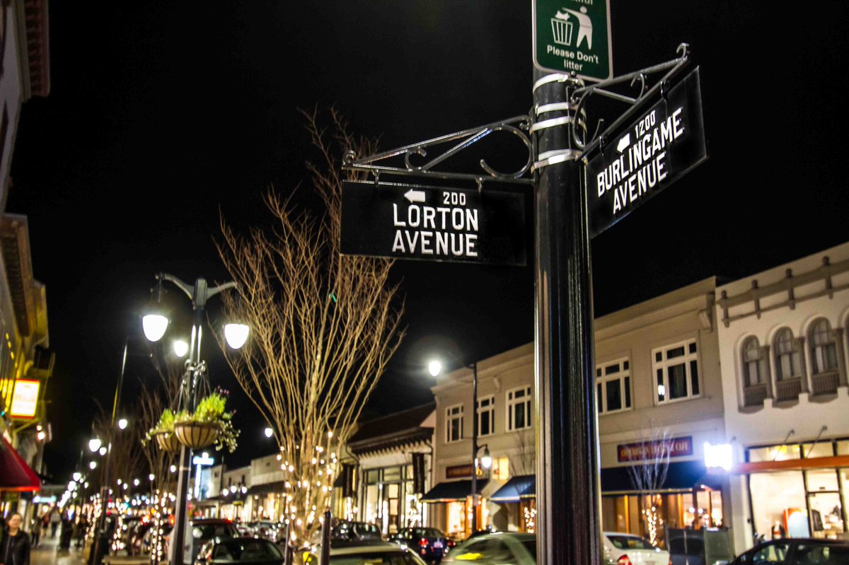 burlingamedbid's tweet photo. Who’s ready for a Friday night out in Downtown Burlingame?🥂🍻 https://t.co/2ddxij3tMa