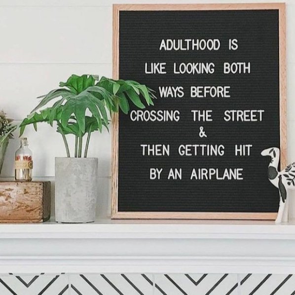 AvonbyH's tweet photo. #FridayFeeling https://t.co/Ln0M2Ad3ff