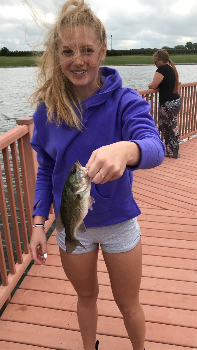 KHS_OutdoorPE's tweet photo. Glaser vs Glaser. Blake takes another L. @brooke_glaser_ https://t.co/QHWgeMIKOI