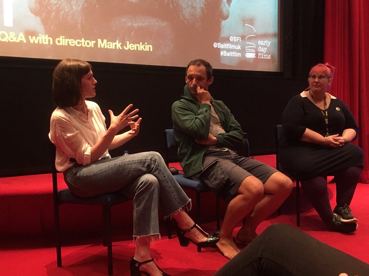 earlydayfilms's tweet image. Big thanks 🙏 to @chaptertweets and @pixieglas for hosting #BaitFilm preview in #cardiff. Great Q&amp;amp;A with Director @Mark_Jenkin and @gwennosaunders whose #Cornishlanguage music is in the film