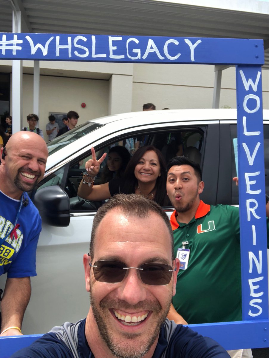 kozisaidso9th's tweet photo. Pick at WHS on a Friday. Have a great weekend. ⁦@WellingtonHSFL⁩ #WHSLEGACY #9thgraderocks #timetogohome #itsgoingtobegreat https://t.co/cg6EbsLdlE