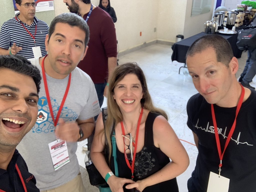 sandeshr's tweet photo. Congratulations @borland_c for making #OracleACEDirector at #GroundbreakersTour at #MexicoCity @laouc @OracleDevsLA @groundbreakers @oracleace @OracleSysDev @connor_mc_d @otaviojava @EdelweissK @rafabelloni https://t.co/QHt4nfpkrl