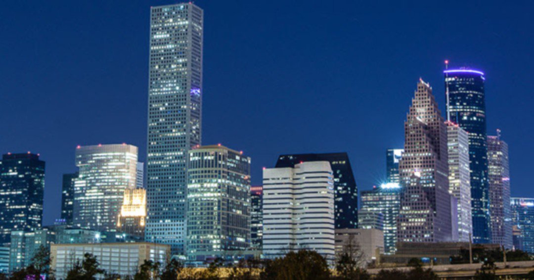 NABAInc's tweet photo. #NABA is proud to announce the NEW NABA Houston chapter website. The new website offers discussion boards, member directory, chapter news, contact information, events, programs, job board, and more! #NABAHouston #LiftingAsWeClimb #OneVoiceOneNABA https://t.co/CbOkCPpnx3 https://t.co/lnossTOEt8