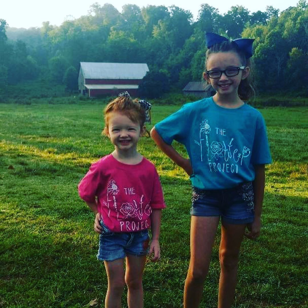 FlowerProject18's tweet image. Just look at these tiny Flower Project models! They make my heart melt 💜 We are delivering shirts all this week! Send us your modeling pictures 💁🏼‍♀️ 

#TheFlowerProject #Flowers #CustomJewelry #FlowerArt #ShopLocal #FuneralFlowers #Kindness #Thoughtfulness #Gratitude #Thankful