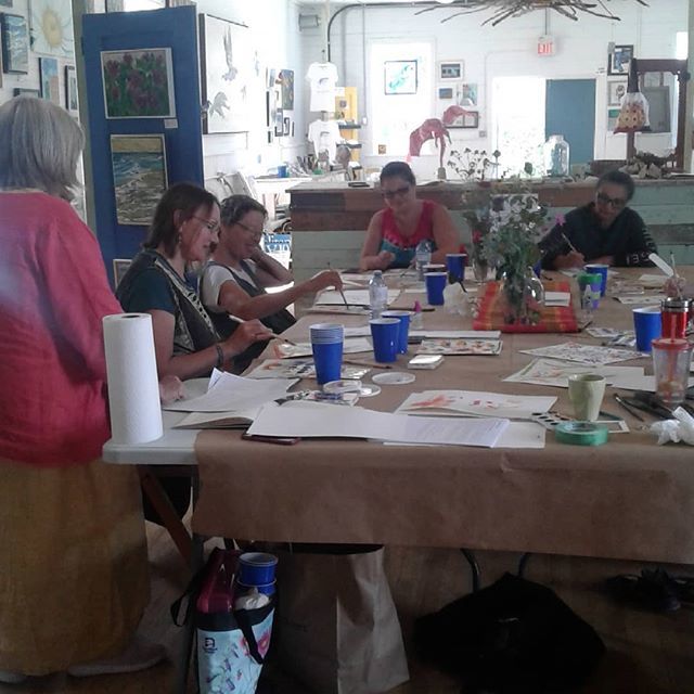 Sumi-e Watercolour workshop hosted by Rowena Dykins is happening today at the gallery. Keep an eye out for more fun events and activities!
-
-
#CanadianArt #wolfeislandgallery #wolfeisland #ontarioart #artgallery #watercolour #sumiewatercolour ift.tt/2ZoASFI