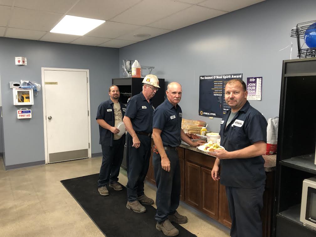 AlzIndiana's tweet photo. Thank you to our friends at @onealsteel Shelbyville who held their annual hot dog cookout today in support of the Columbus #Walk2EndAlz! So far, their team has raised over $2,500! Their 3rd annual Irish Chili Cook-off and "PIE in your face" event is set for Sept. 20. #ENDALZ https://t.co/DlWYNQEMn7