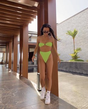 the hotness that she holds