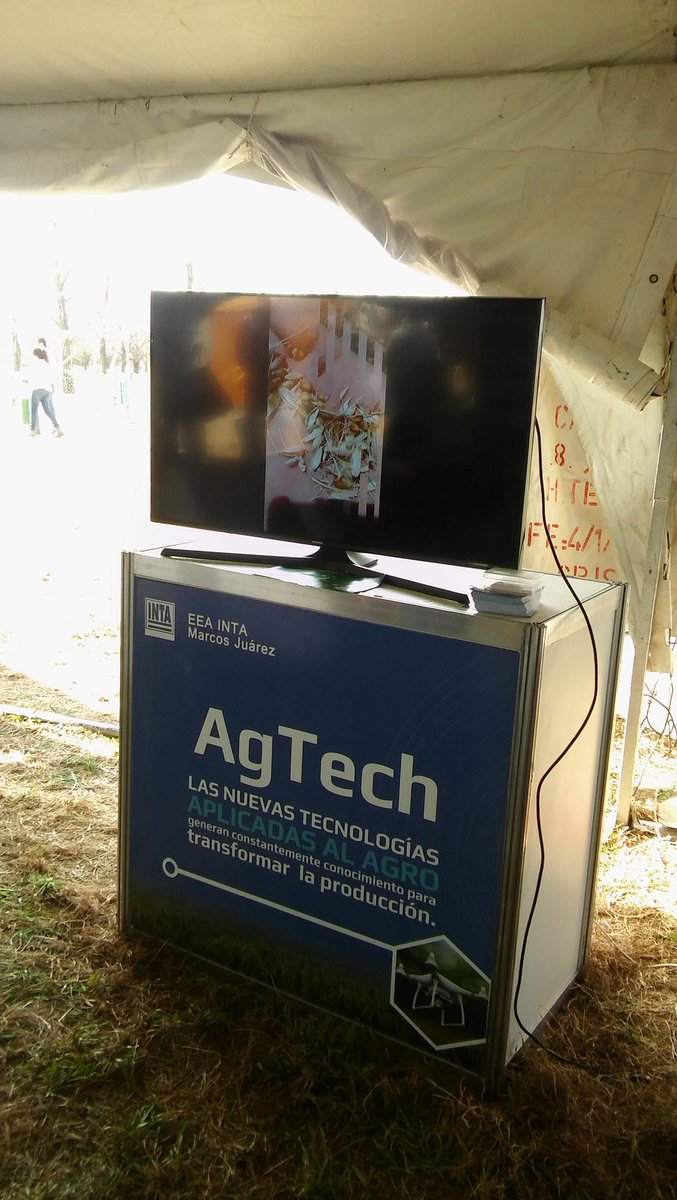 seba_munoz23's tweet photo. Finalizando #FERICERDO2019. Las nuevas tecnologías en el agro presentes. Nos vemos pronto el 11 y 12 de Septiembre en 18 Capacitación INTA AGTECH 2019 en INTA Manfredi. https://t.co/quPdS1iIKQ