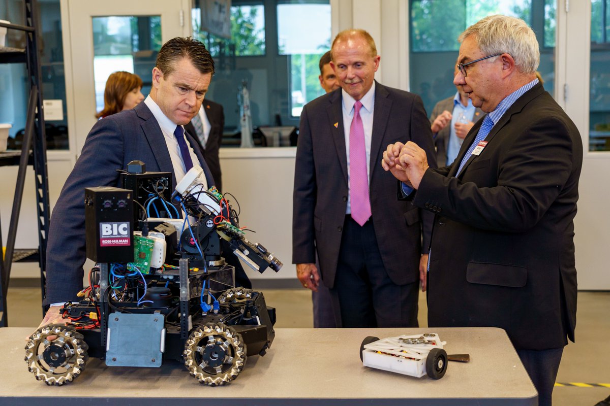 RoseHulmanPrez's tweet photo. Had good conversations with @SenToddYoung and @RepLarryBucshon this week as they toured the @RoseHulman campus and saw some of our state-of-the art project and innovation spaces. Their support of our mission has helped a number of our amazing faculty receive recent @NSF grants. https://t.co/vHM29WpPyE