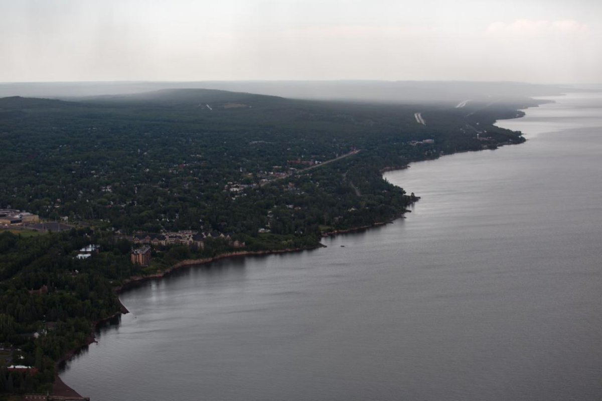 lshelicopters's tweet photo. Start your weekend right, in flight! 🚁💨🌈☀
You can choose from any of our amazing tours starting at $95 per passenger!
https://t.co/SdYF3LLucX
#heliyeah #tgif #aboveduluth # duluthexperience https://t.co/ZN5vskyr8M