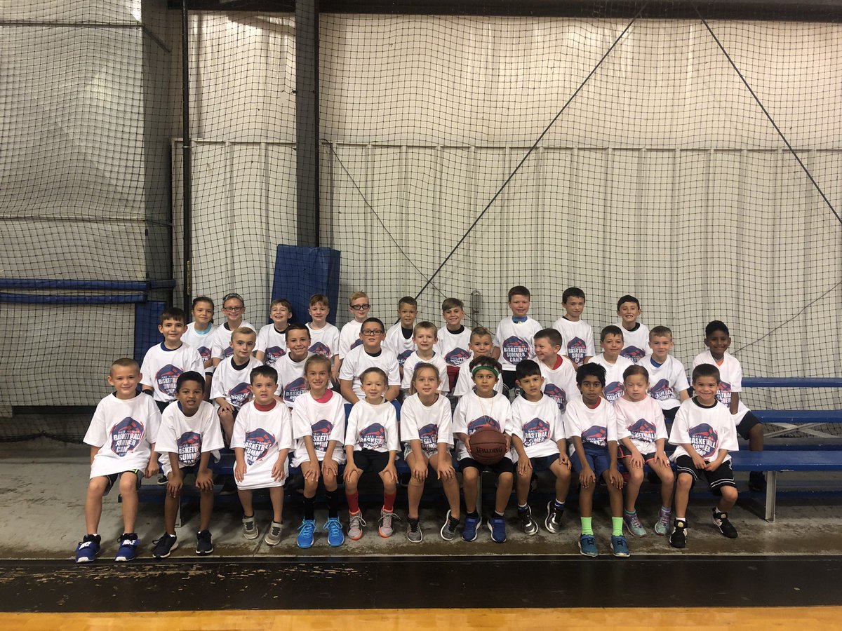 MPCourts's tweet photo. Big thank you to all the players and coaches that made MPC 2019 Camp Season so very special! Hope to see everyone on the court this fall! https://t.co/gOpTWtqPXq