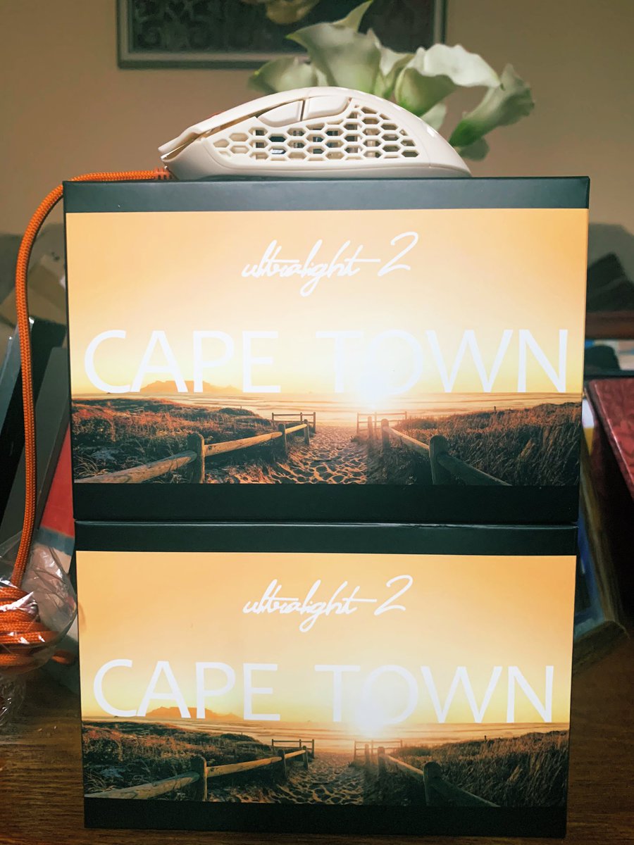 Finalmouse UltraLight 2 Capetown giveaway. 

I got two of these and somebody is winning a free one.

How to enter:
1. Follow <a href="/Whea7s/">👑 Lee</a> 
2. Retweet this tweet 

Winner will be selected on September 6th!