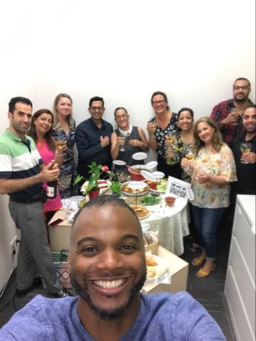 AllstateCanada's tweet photo. Last Thursday, Allstate Canada celebrated healthy eating by encouraging teams to participate in a healthy potluck and share nutritious snacks and recipes! What's your go-to healthy dish? #ACGEats #InsideAllstate https://t.co/vbouAqHqe1