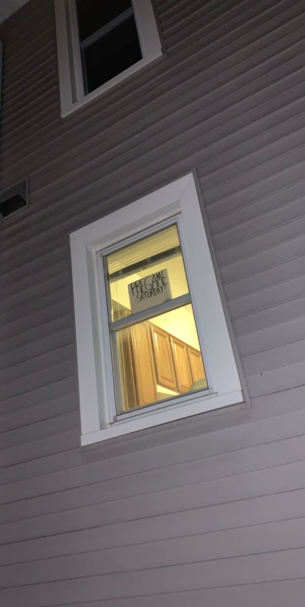 DylPickle22's tweet photo. Finally. Good neighbors 🙏🏻 https://t.co/rccEpgOXVF