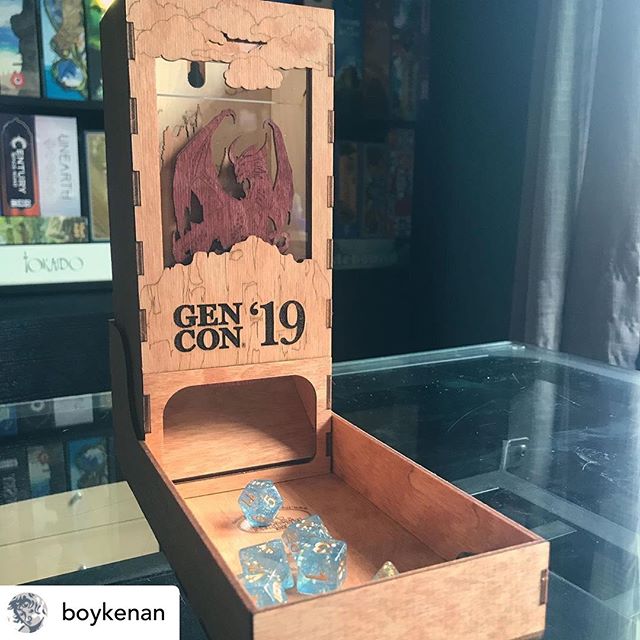 tbt_gaming's tweet photo. Using different drain colors on this #GenCon19 dice tower really makes Genevieve really pop!
.
Posted @withrepost • @boykenan.
.
#boardgames #boardgame #tabletopgames #tabletopgaming #bgg #boardgamegeek #gamenight…
📸 https://t.co/c6rQan47Sc via https://t.co/f0XpmEIxGh https://t.co/wTrdM6NHV4