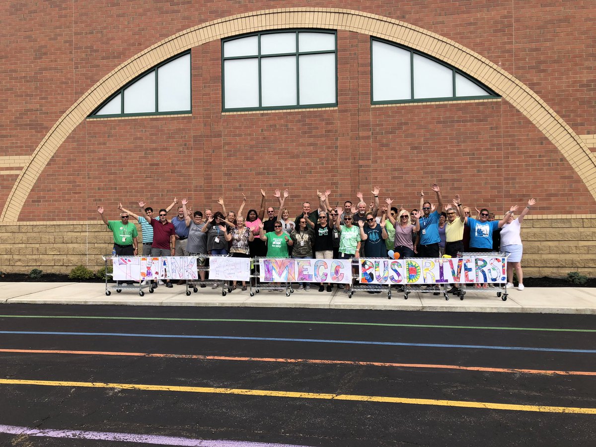 Thank you to all of our bus drivers who have worked hard to get each of our kiddos home safe and sound!! You are such an important part of our district! #Masonmoments <a href="/MasonSchools/">Mason City Schools</a> <a href="/cooperlearns/">Jonathan Cooper</a>