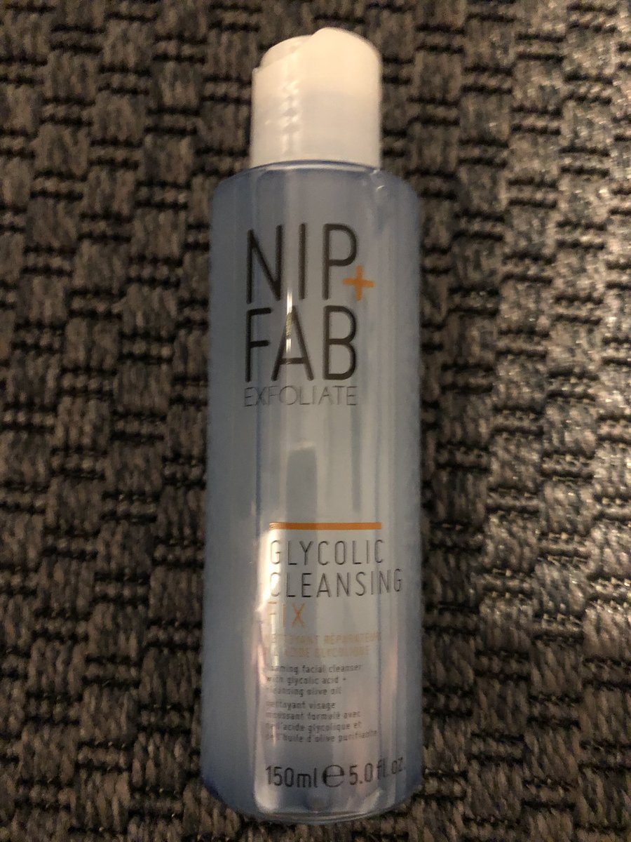 cshells_uk's tweet photo. Challenge!!can you name a better face wash than this ?!?!?! 2 yrs in to using this product and I believe it’s the best you can get #nipfab #uk #skin #rt rt https://t.co/s3R5sG9gLt