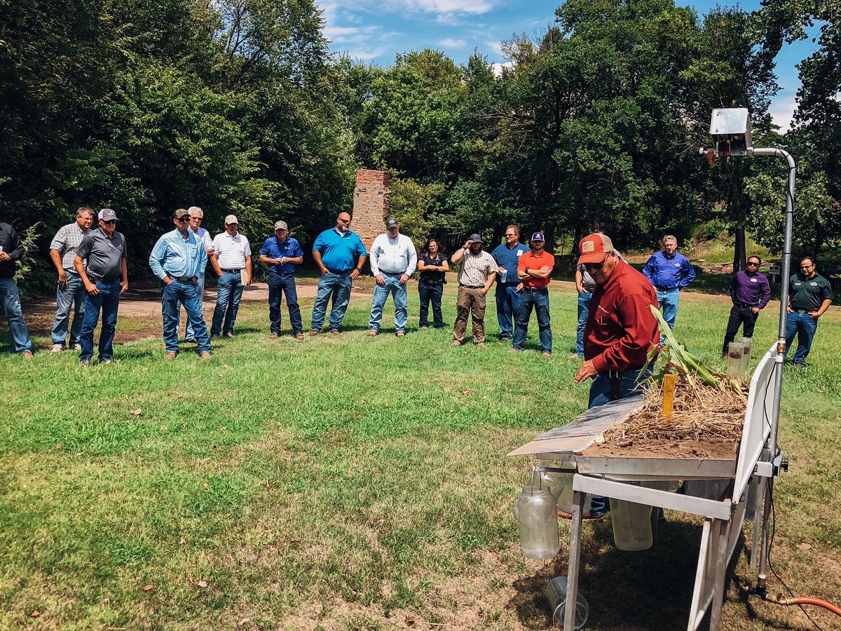 kswateroffice's tweet photo. Ultimately, the goal is to determine that by using even a few new irrigation technologies and seeking advice from specialized individuals these extra farming steps can help save water for the future. #kswater #WaterTechFarm https://t.co/am856z3kw6