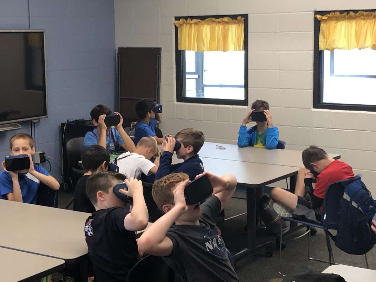 Truman Middle School Team 6 Gold (TrumanTeam) Twitter