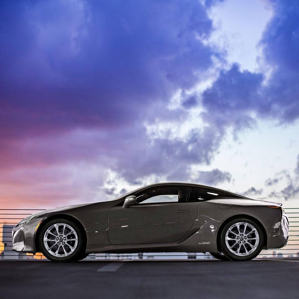 Lexus's tweet photo. Hey #LexusLover, what’s the best #FridayFeeling? New #music and the open road.🎶 https://t.co/gDFcT0lb64