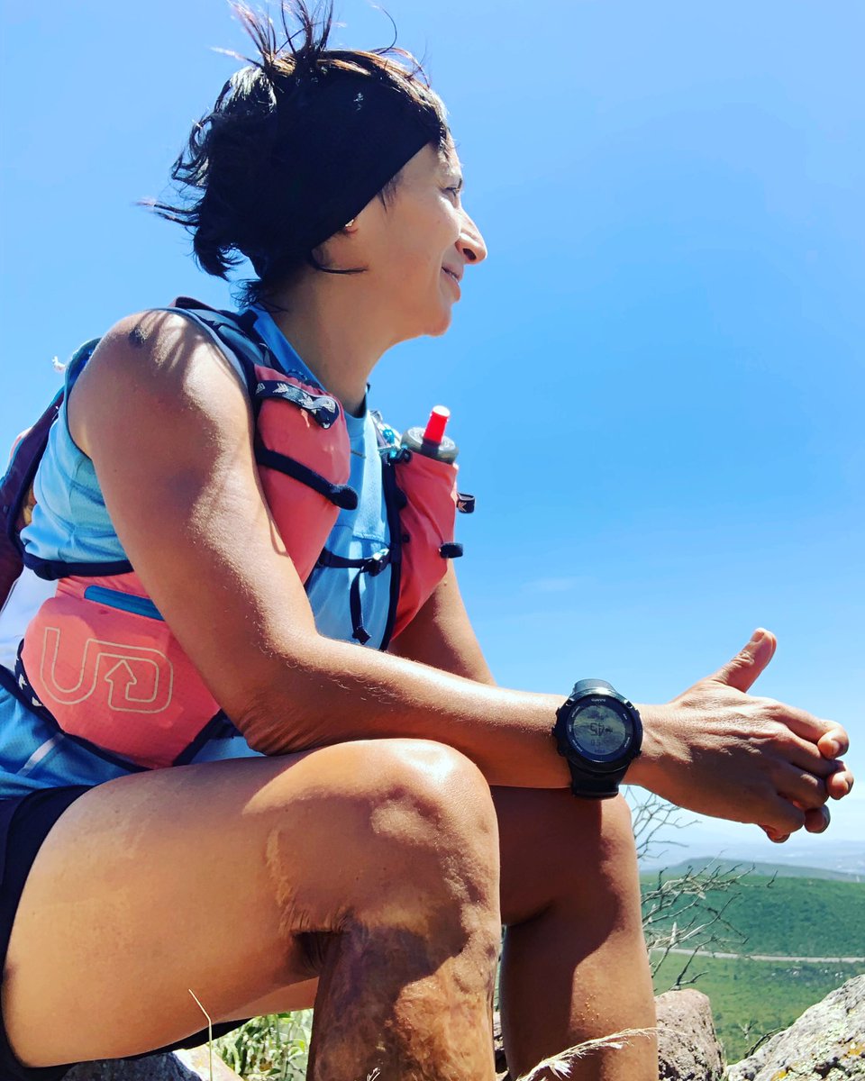 IvonneSales's tweet photo. ¡Vamos @UTMBMontBlanc #TDS2019 mi 4to año en @Chamonix_France 🇫🇷 ¡arriba 🇲🇽🙌🏻! @UDhydrates @SuuntoMX @buffmexico @buff_es #buffproteam #Llivemorenow #buff #buffmexico @AltraRunning #RedTeam https://t.co/stg2IMI0on