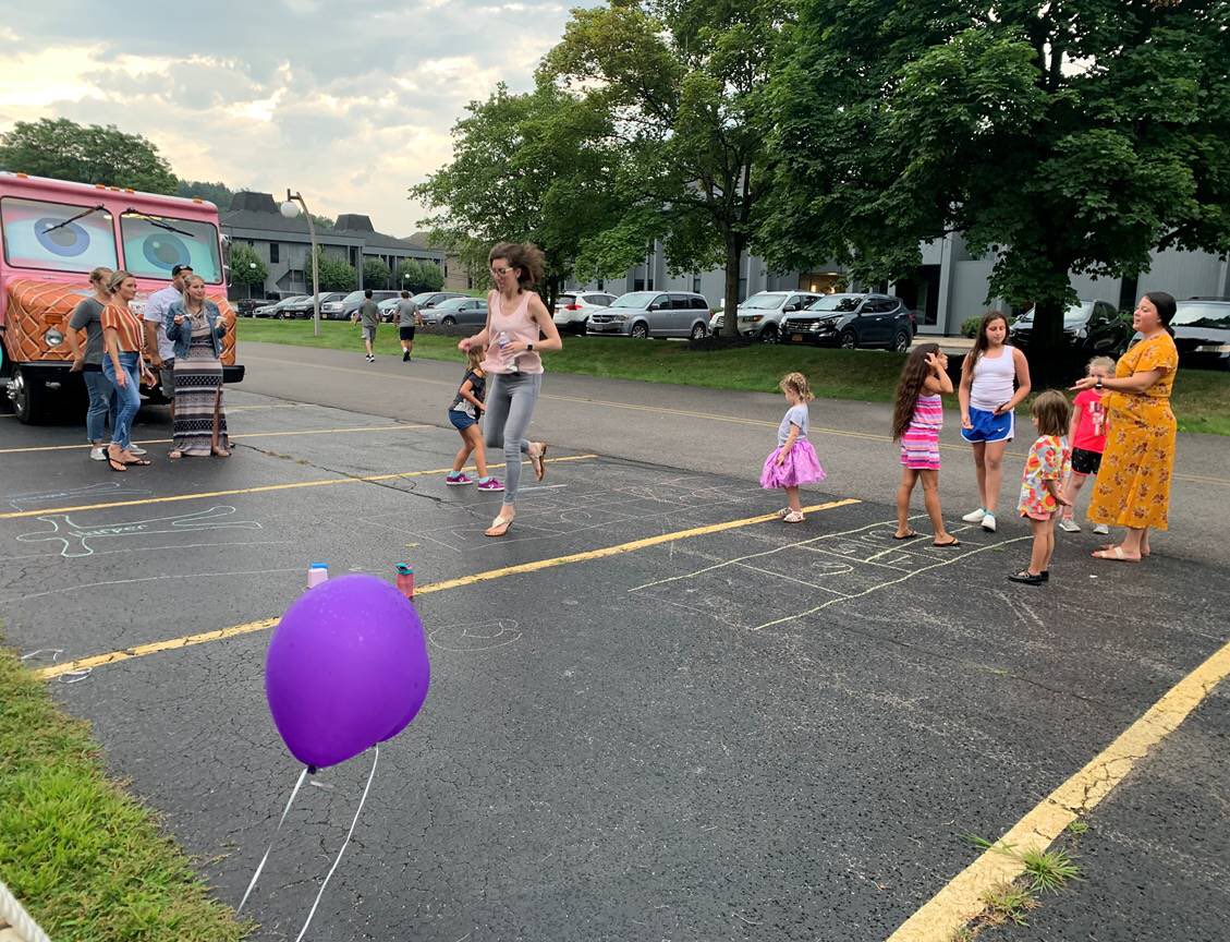 ITXcorp's tweet photo. ๐The Food Truck Rodeo was a perfect way to celebrate the end of summer and get our wonderful team and their families together as we head into the next successful season ๐๐๐
#ITXMoments #Summer #foodtrucks #welcomefall #movetouchinspire #continuousinnovation #team #lifeatitx https://t.co/W71OVSiGyk