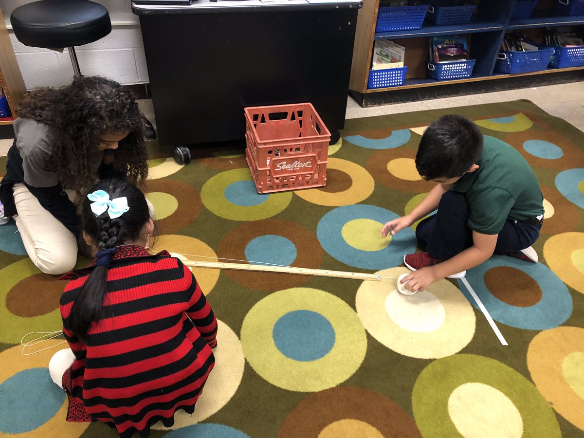 Energy, motion, and design has begun in Mrs. Bartlett’s Classroom! #4thgradeScientists <a href="/KenwoodElementa/">Kenwood Elementary</a> @JillHandleyKES