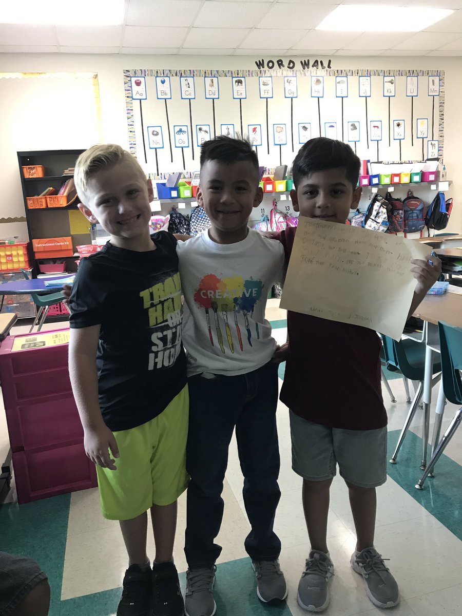 ms__cannon33's tweet photo. Presenting our posters on citizenship  #amazingcitizens https://t.co/2xaR37Npl2