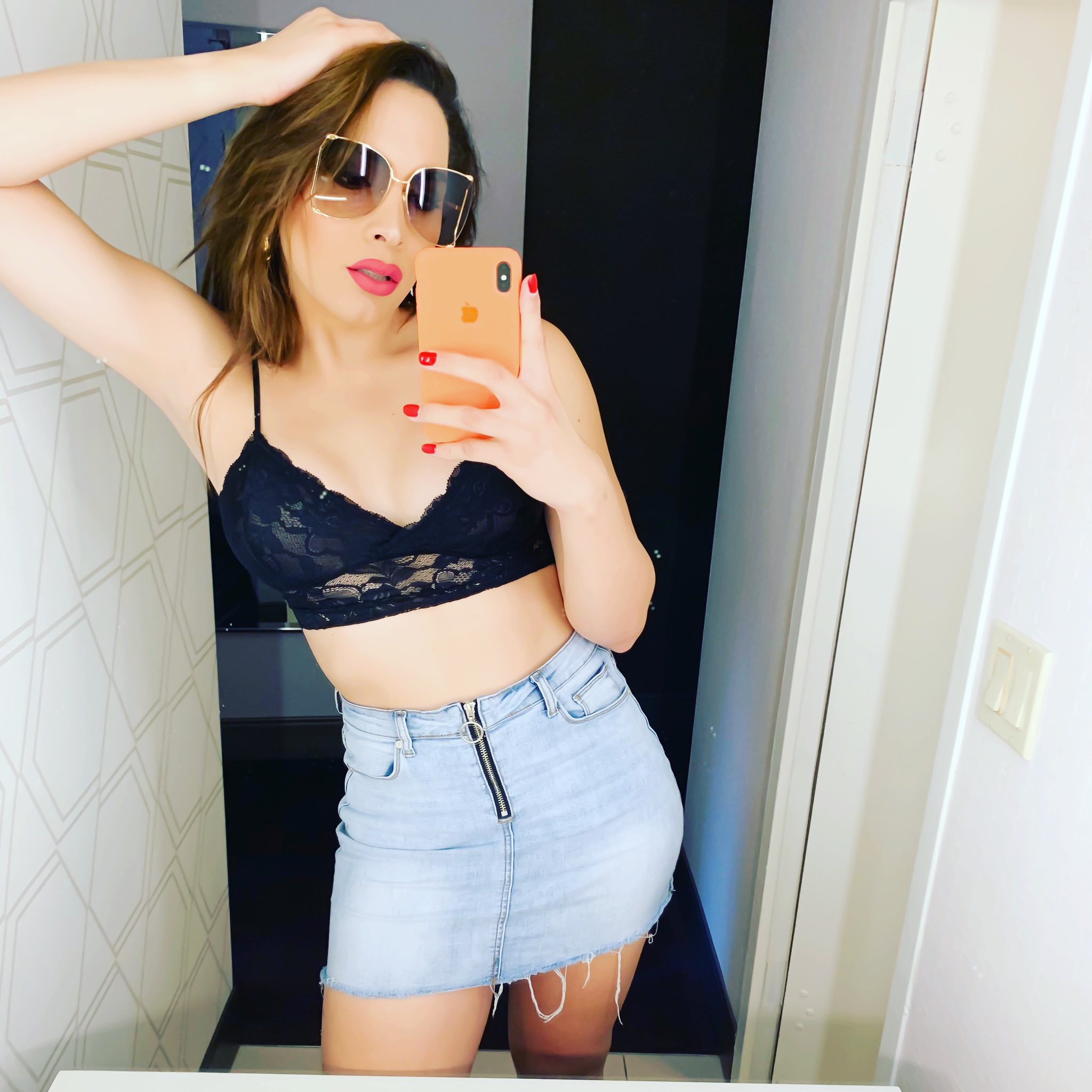 Sonya Top 1% on OnlyFans on Twitter: "Blow me maybe? https://t.co