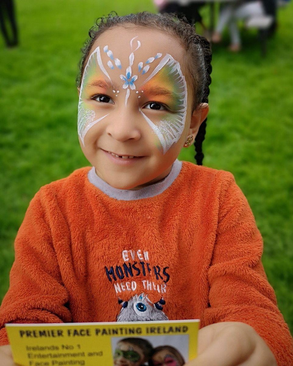 A beautiful butterfly in the <a href="/RoseofTralee_/">Rose of Tralee</a>
#roseoftralee
<a href="/PFacepainting/">Premier Face Painting</a>
See full galleries on our fb page 😊