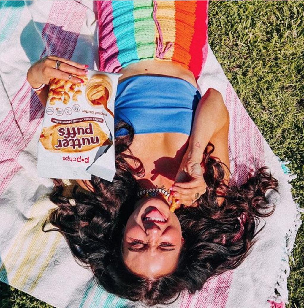 nutterpuffs's tweet photo. a snack for a snack 😉😂” - @caroline_tucker #snacklife https://t.co/STqHngAkm3