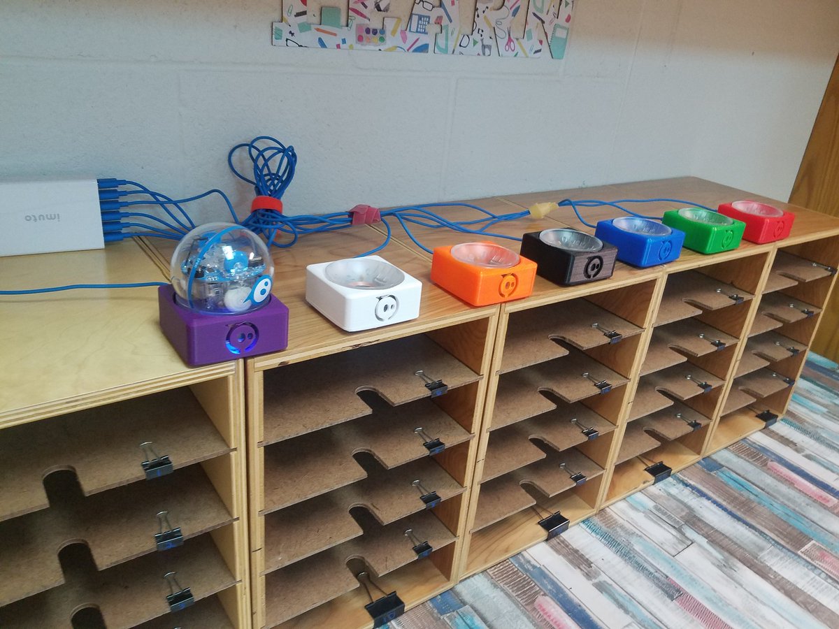 MrsPruenteCCE's tweet image. Finally able to use the 3D printed docks from @LibraryCCE for Coding Club Spheros! Thank Mrs. Sauer, the colors will help us keep tabs and keep them organized and ready for Coding! 
@CastlemanCreek 
#CCEandBeyond 
#MidwayandBeyond 
@Sphero
@MISDFoundation 
#codingatthecastle