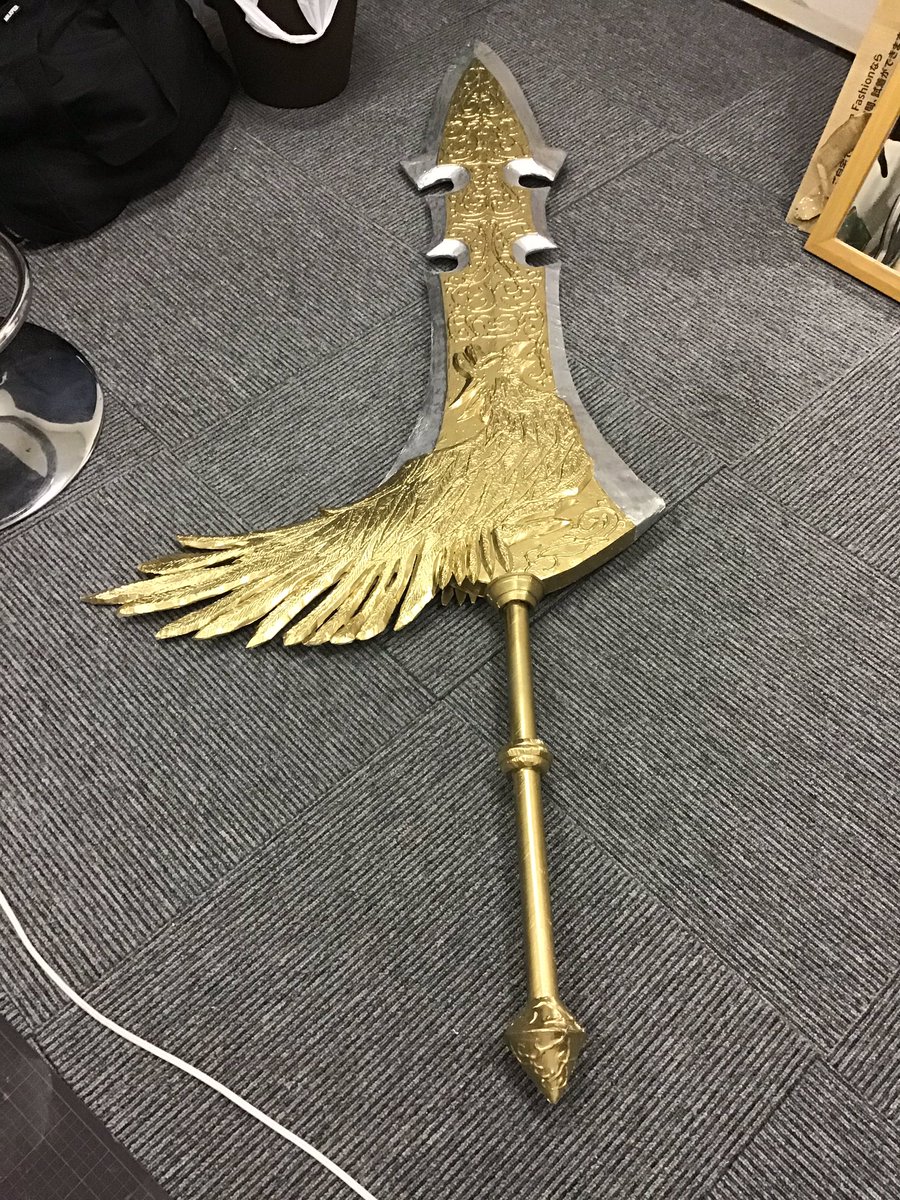 不良p Auf Twitter 不死鳥の大剣 ディテールアップカスタム終了 元が雑な製作だったので限度があるけど だいぶ前よりマシになったでしょう でも持ち手ももっと装飾かませばよかったな 今日はこれを2bに持たせます