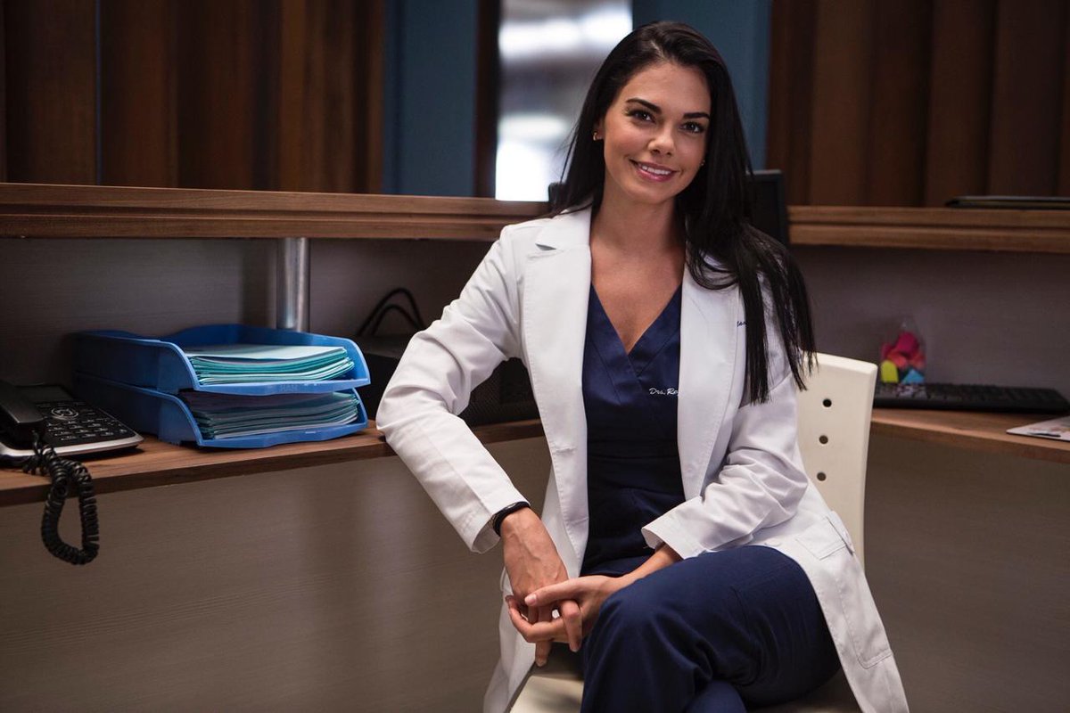 .<a href="/liviabritoof/">Livia Brito Pestana💖</a> comenzó de manera oficial las grabaciones de la nueva serie basada en las historias que suceden en el área de Urgencias de un hospital y producida por <a href="/elgueromex/">jose alberto castro</a>  Sólo Televisa Espectáculos platicó con ella.