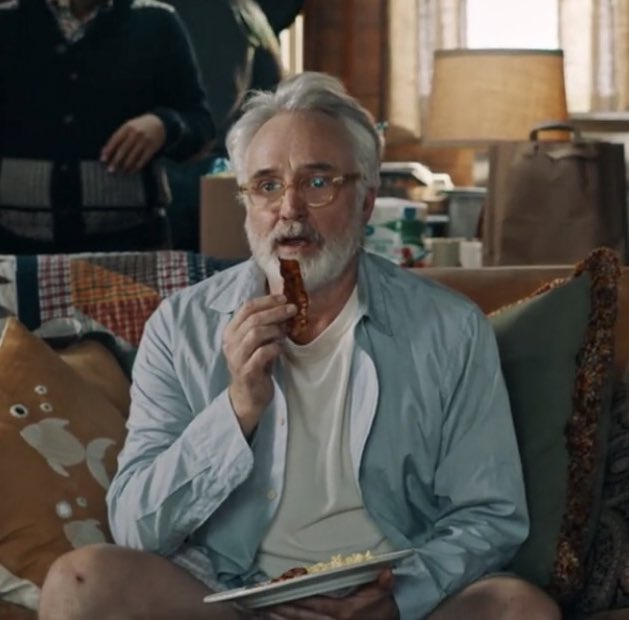 nocontxtww's tweet image. imagine the scene. it’s present day and sam has decided he wants to run for president. we see him going to recruit the squad. 

this is how he finds them.