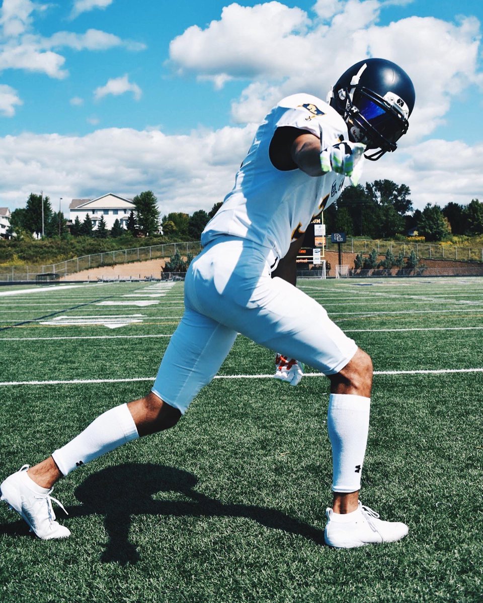 #seasonready #seniorcampaign