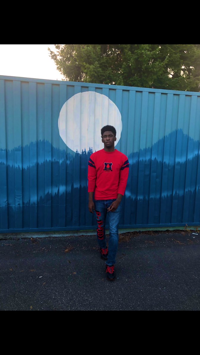 TeaLanders's tweet photo. Screaming #LLPJ3 forever βI got it on my leg cause I stand for every word I said.βLove you boy β€οΈ https://t.co/Po9ZjXZm6n