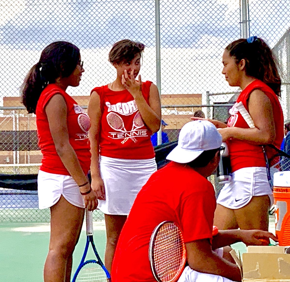 hugarte_SHS's tweet photo. #SHStennis Socorro High School Tennis Program, we have it all, a year long commitment, Pride,  Passion, the Bezzt Coach, and the best kids in the entire world! @MBezemek_SHS #shsflagship #TeamSISD #socorropride #bulldogsforever @SHSflagship https://t.co/wpg5QjEQZZ