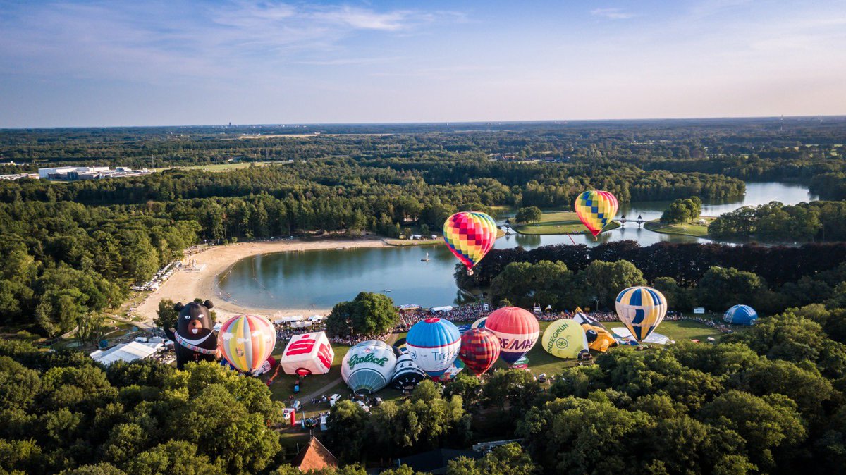 VRIJDAG - dag 3 💛🧡❤️💜💙💚
Wat een fantastische dag!

#ballonvaart #ballonvaren #balloonflight #ballooning #rienjurg #cameronballoons #twenteballooning #twenteevent