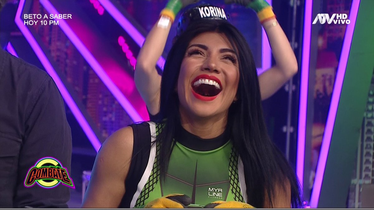 DatosEncuestas's tweet photo. Cuando dicen que las 5 mejores bailarinas del Perú están en #Divas https://t.co/Cong6JEaJ8